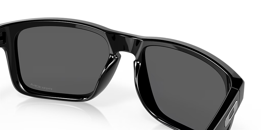 The Oakley Holbrook™ OO9102-E155